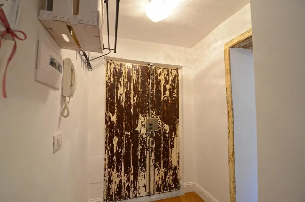 La Chiromante Naples Apartment